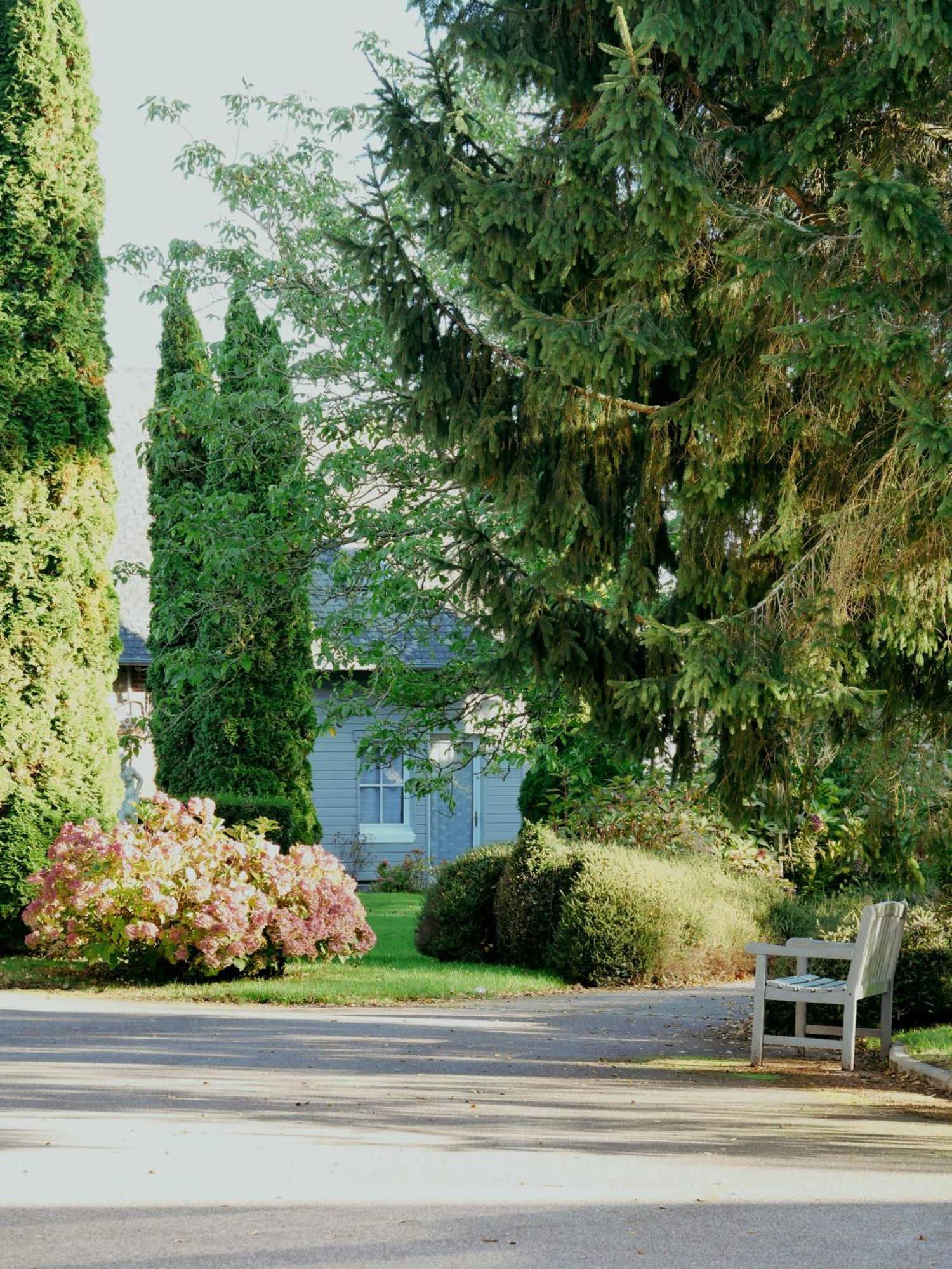 Logis Le Clos Deauville Saint Gatien Exteriör bild